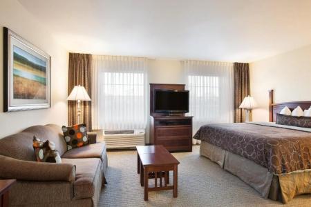 Staybridge Suites Airport, An Ihg - 45