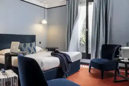 L'Hôtel - 23