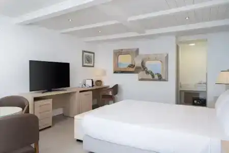 Kratiras View Luxury Suites - 19