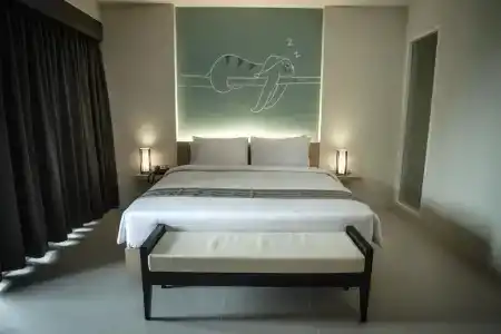 Tiras Patong Beach - 41