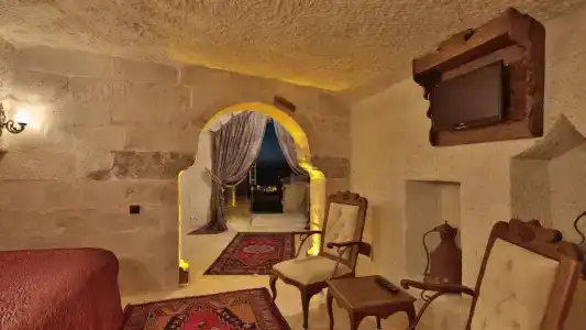Phocas Cave Suites - 91