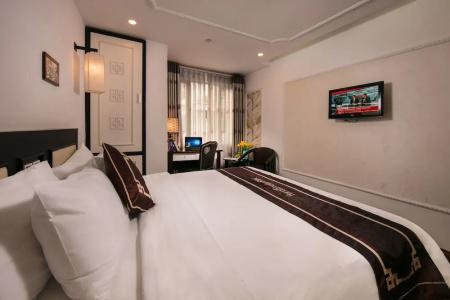 Hanoi Emotion - 137