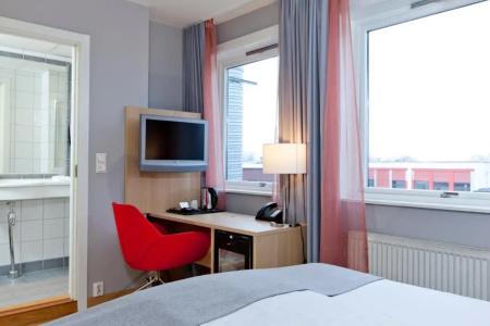 Thon Lillestrøm - 21