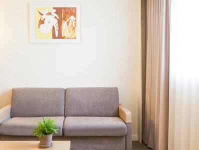 Novotel Nantes Centre Bord de Loire - 75