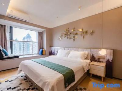 Xinyang City Celebrity - 100