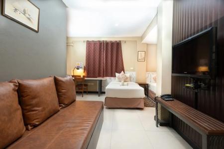 The Palm - 15