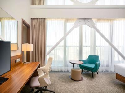 Hilton Garden Inn Bucharest - 2