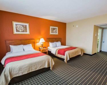 Clarion Inn & Suites Miami International Airport - 3