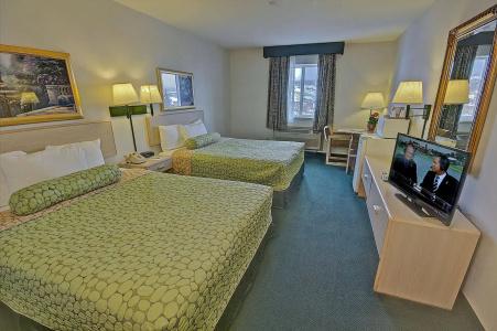 Dillon Inn - 1