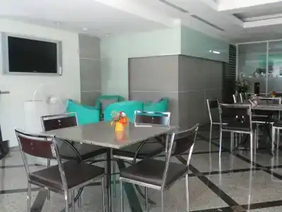 Sky Place Srinakarin - 17