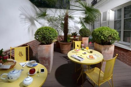 Le Relais Montmartre - 53