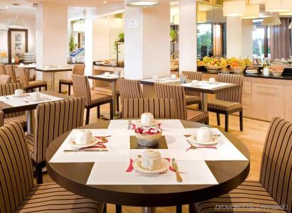 Mercure Montpellier Centre Comédie - 13
