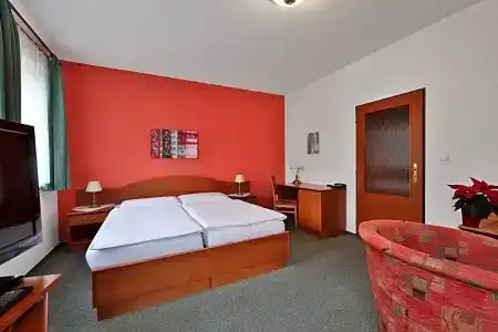 Attic - 40