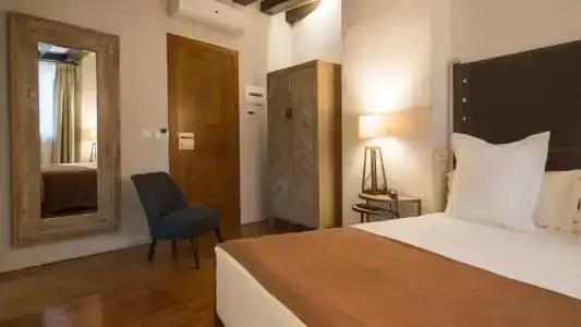 Abad Toledo - 46