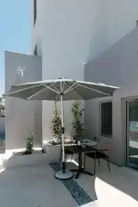 Elements Cozy Suites - 36