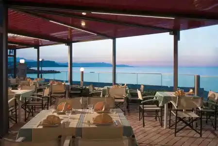 Golden Bay Boutique & Bungalows - 21