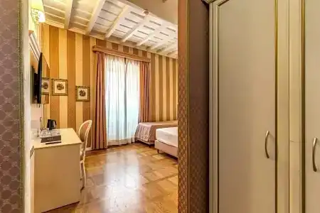 Relais Fontana Di Trevi - 47