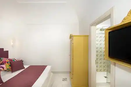 Eden Roc Suites - 501