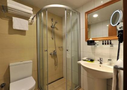 Divan Istanbul City - 10