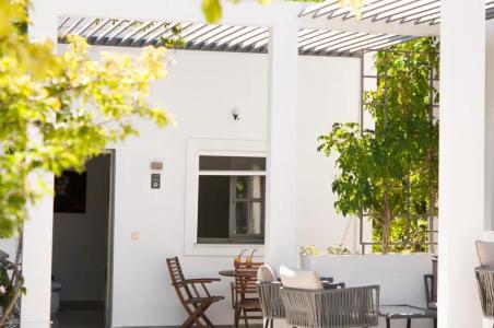 Sunny Garden - 4