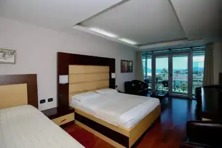 Vlora International - 93