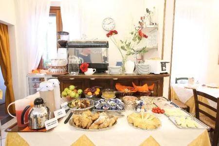 4F Boutique Florence - 13