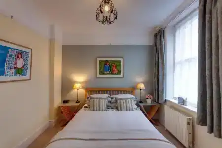 The Claremont - 73