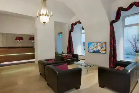 Pertschy Palais - 12
