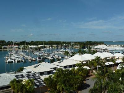 Cullen Bay Resorts - 17