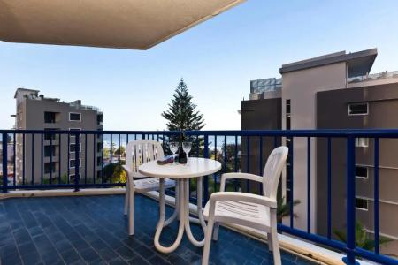Surf Regency - 45