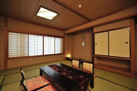 Yumoto Itaya - 25
