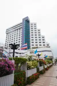 Bp Grand Tower - 10