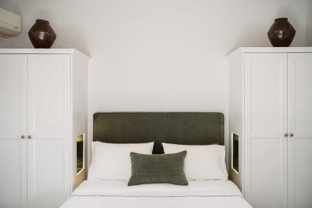 Four Seasons Hydra Luxury Suites - 22