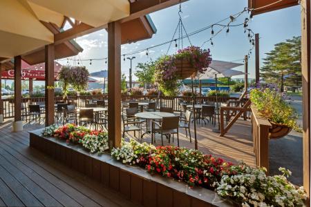 Best Western Plus Grantree Inn - 32