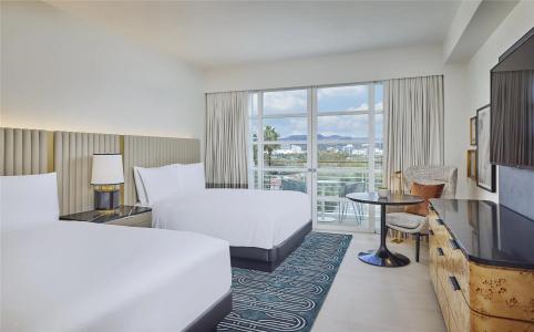 Mr c Beverly Hills - 41