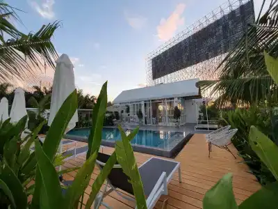 Meet Boutique Resort - 13