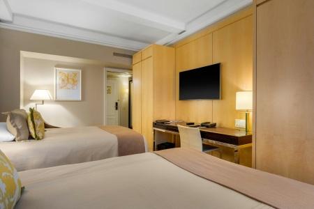 Omni Berkshire Place - 37