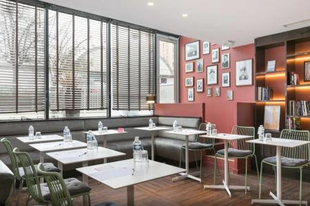 Quality & Suites Bercy Bibliothèque by HappyCulture - 19