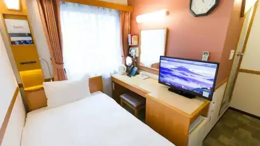 Toyoko Inn Kawasaki Ekimae Shiyakusho-dori - 36