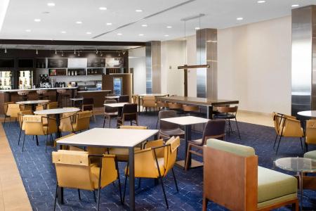 Courtyard by Marriott Downtown/University Area - 32