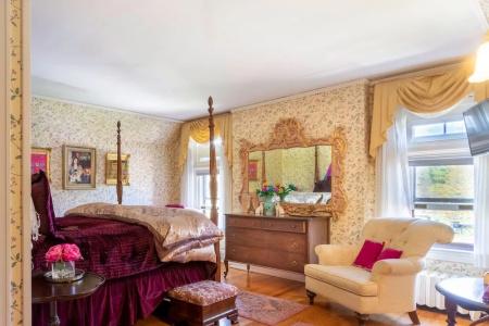 Wilburton Inn - 136