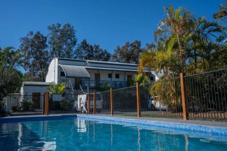 Novena Palms - 21