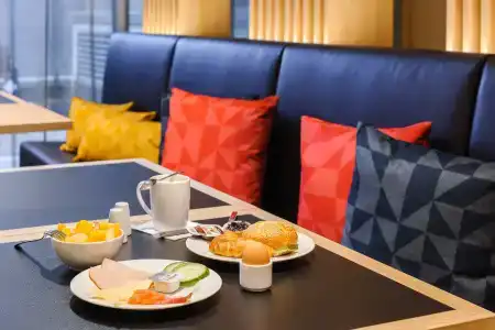 Holiday Inn Express - Berlin - Alexanderplatz, an IHG - 37