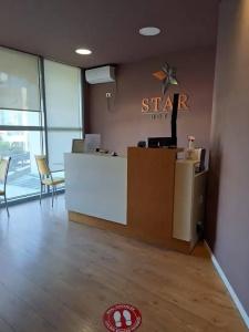 Star astir - 3