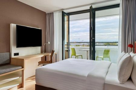 Four Points by Sheraton München Central - 4