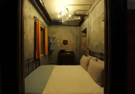 Role Street Hostel - 40