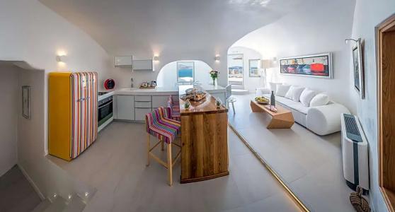 Elite Luxury Suites - 109