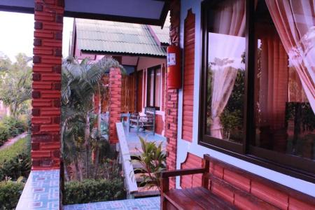 Lanta Queen Resort - 32