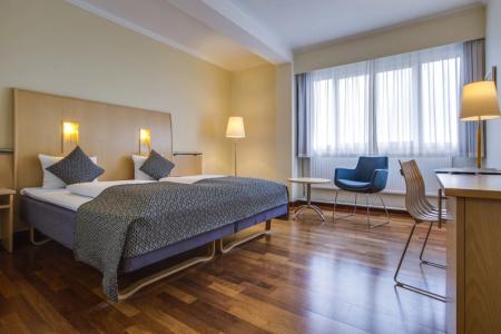 Best Western Plus Airport - 51