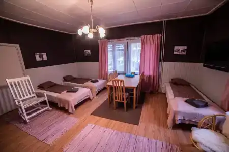 Arctic Guesthouse & Igloos - 34